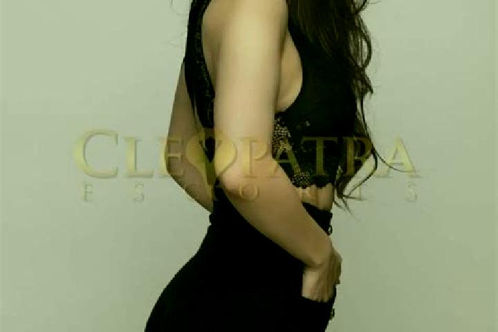 Ella, 28, a black green-eyed mediterranean companion based in Rapsig. Offering A-Level, CIM, Domination, OWO, Party Girl. Available for incall and outcall, o...