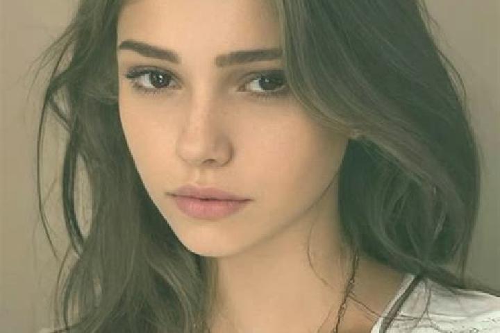 Ella, 28, a black grey-eyed slavic companion based in Cit Turin. Offering Duos, Striptease, Tantra, Party Girl, Fetish. Available for incall and outcall, ove...