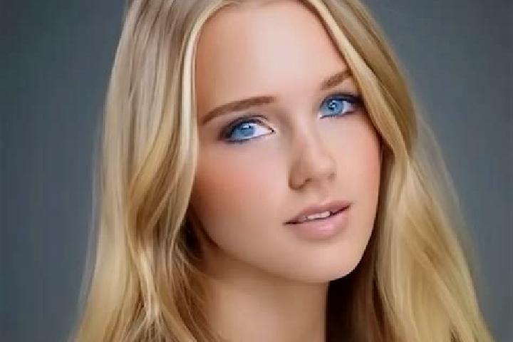 Ella, 28, a blonde dark-eyed caribbean companion based in Hurdugi. Offering 69, A-Level, OWO. Available for incall and outcall, overnight bookings available.