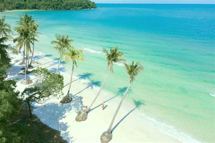 Ella, 28 — Escort in Phu Ninh, Vietnam