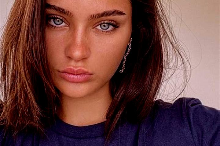 Ella, 29, a auburn blue-eyed middle eastern companion based in Baytown. Offering Deep French Kissing, Massage, Couples, Party Girl. Available for incall and ...