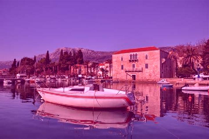 Ella, 29 — Escort in Kastel Luksic, Croatia