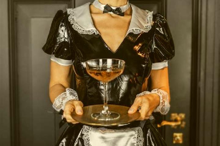 Ella, 30, a auburn amber-eyed caucasian companion based in Borgata Paradiso. Offering Erotic Massage, Massage, Dinner Date, A-Level. Available for incall and...