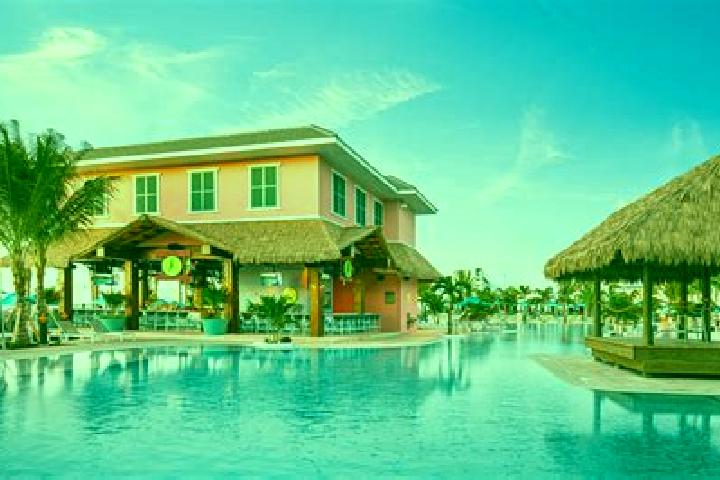 Ella, 30, a blonde amber-eyed latina companion based in Fort Myers Beach. Offering Roleplay, Party Girl, OWO, Prostate Massage, CIM. Available for incall and...