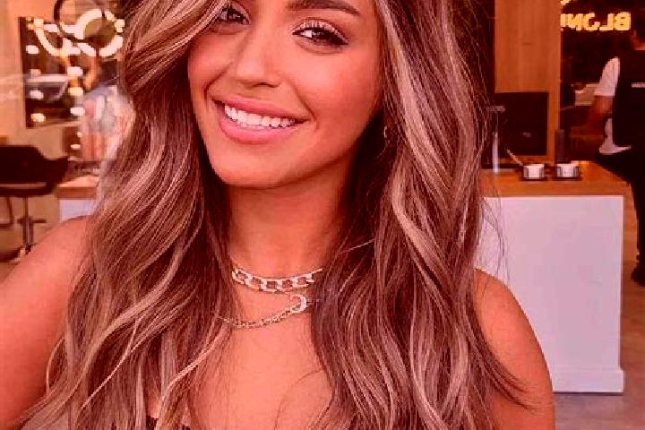 Ella, 30, a dark blonde brown-eyed european companion based in Caprezzo. Offering Dinner Date, Massage, Roleplay, Girlfriend Experience, Overnight. Available...
