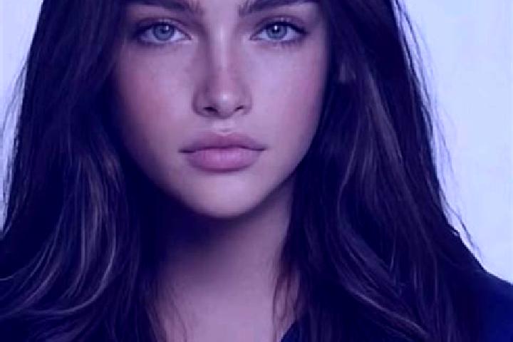 Ella, 31, a brunette blue-eyed caucasian companion based in Severn. Offering Roleplay, GFE. Available for incall and outcall, day and evening dates.