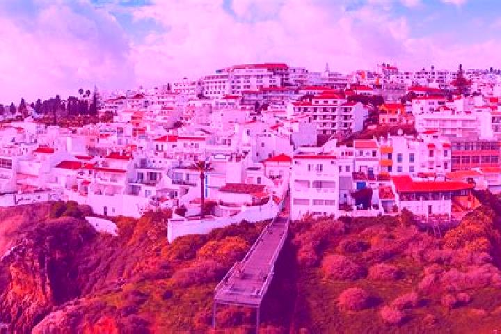 Ella, 31 — Escort in Albufeira, Portugal