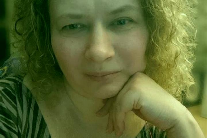 Ella, 31 — Escort in Kadiyivka, Ukraine