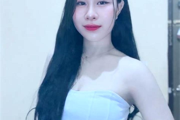 Ella, 31 — Escort in Nagtipunan, Philippines