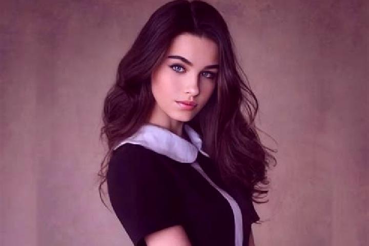 Ella, 32, a brunette dark-eyed slavic companion based in Baki. Offering Tantra, Deep French Kissing, Party Girl, Roleplay, BDSM. Available for incall and out...