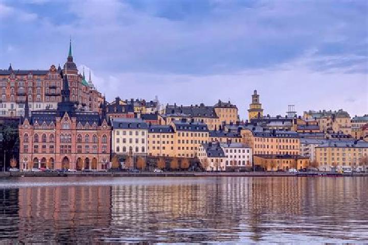 Ella, 32 — Escort in Ed, Sweden
