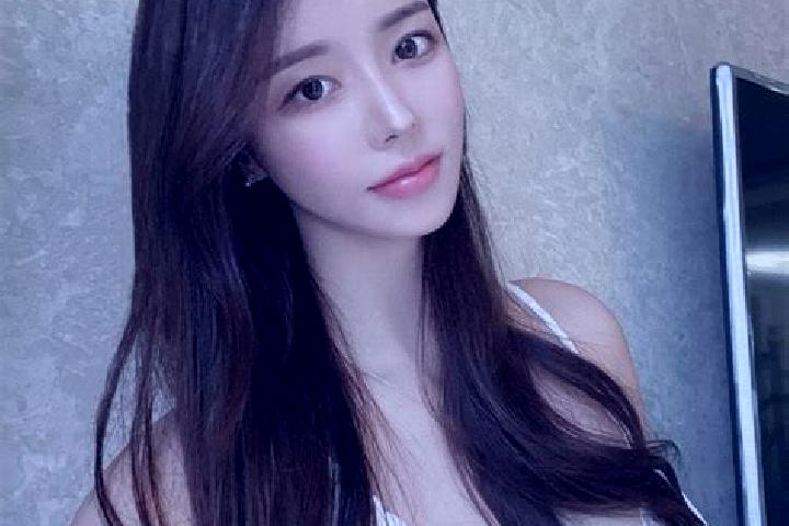 Ella, 32 — Escort in Suoziqiu, China