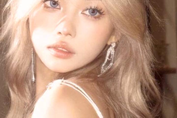 Ella, 33, a blonde grey-eyed asian companion based in Colesville. Offering BDSM, Prostate Massage, GFE, Overnight. Available for incall and outcall, day and ...