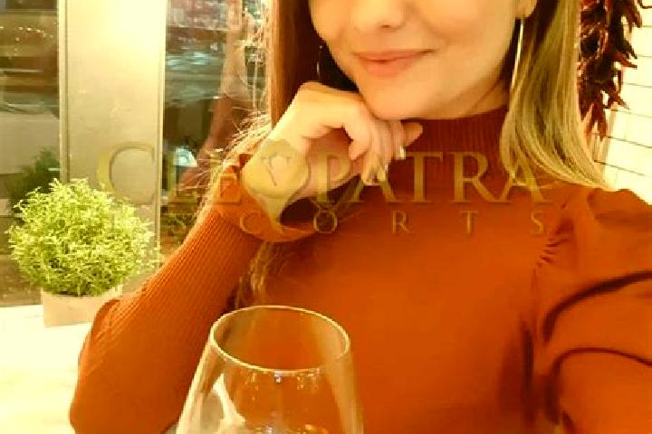 Ella, 33, a dark blonde amber-eyed mixed companion based in Marina di Massa. Offering Fetish, GFE, Overnight, Domination. Available for incall and outcall, d...