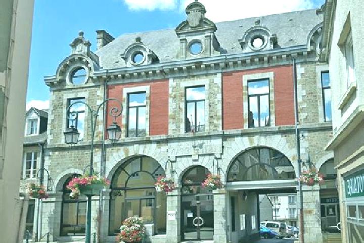 Ella, 33 — Escort in Le Teilleul, France