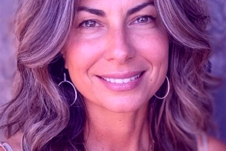 Ella, 34, a brunette grey-eyed mixed companion based in Tachiarai. Offering BDSM, Tantra, 69, Party Girl, CIM. Available for incall and outcall, overnight bo...