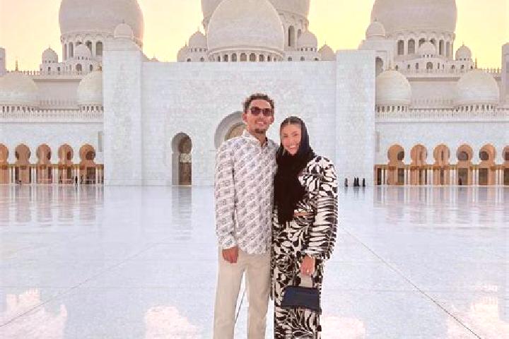 Ella, 34 — Escort in Abu Dhabi, United Arab Emirates