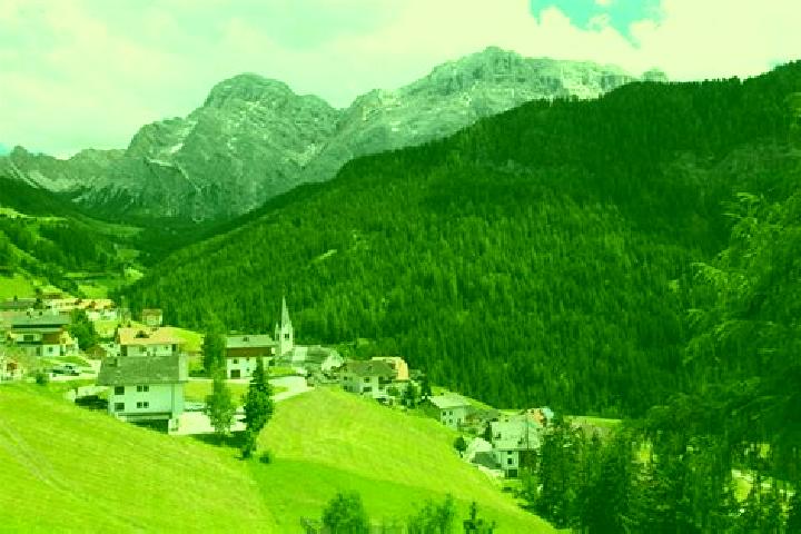 Ella, 34 — Escort in La Valle - Wengen, Italy