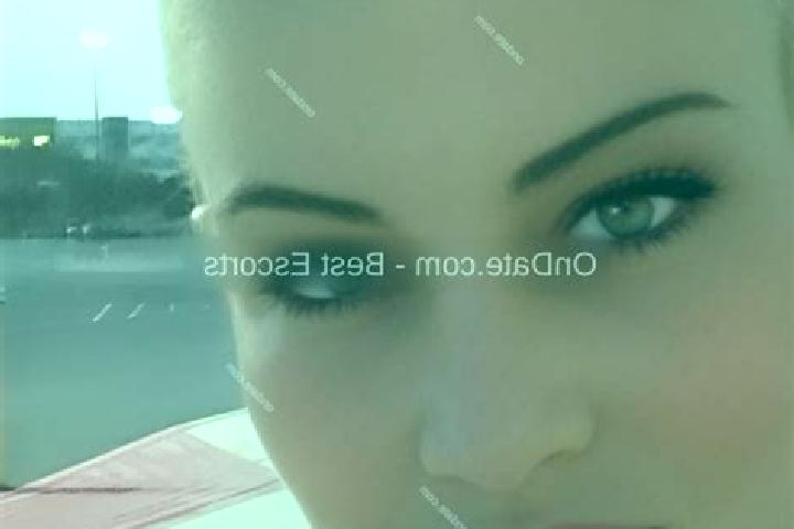 Ella, 34 — Escort in Tavernier, United States