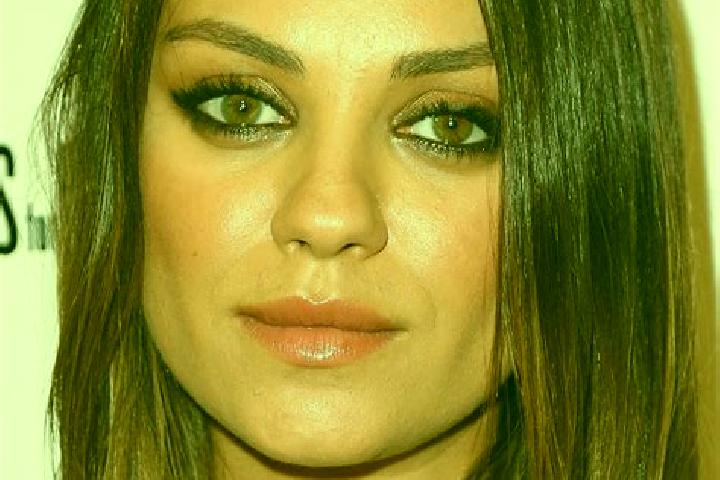 Ella, 35, a brunette hazel-eyed indian companion based in Granadas. Offering Roleplay, CIM, Massage, Erotic Massage. Available for incall and outcall, day an...