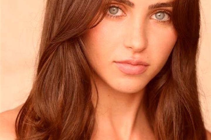 Ella, 35, a brunette hazel-eyed mixed companion based in Ochonga. Offering GFE, Dinner Date, Erotic Massage, CIM. Available for incall and outcall, overnight...