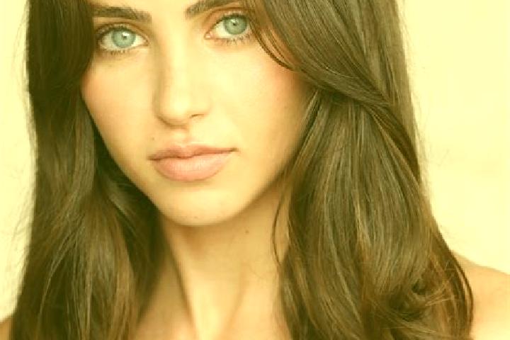 Ella, 35, a chestnut brown-eyed mediterranean companion based in Levittown. Offering Tantra, Dinner Date, Fetish. Available for incall and outcall, overnight...