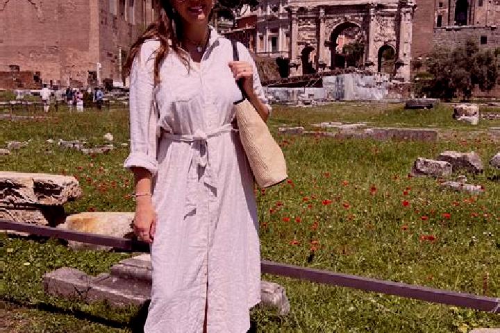Ella, 35 — Escort in Circoiscrizione I, Italy