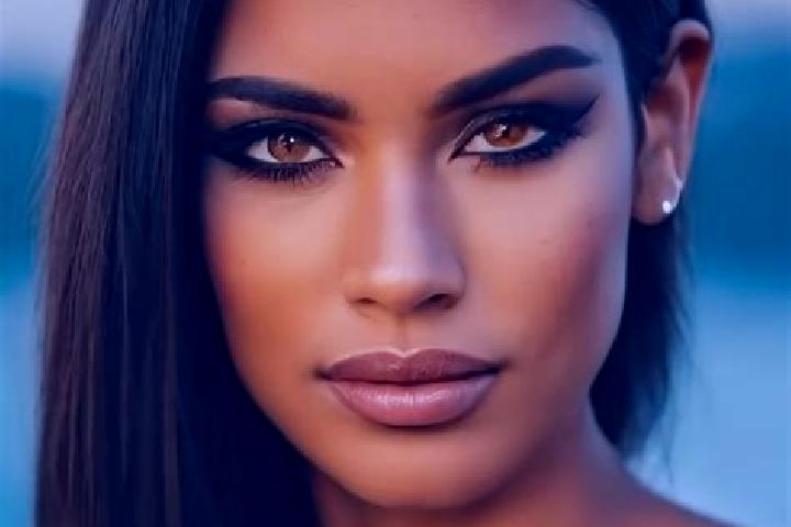 Ella, 36, a blonde dark-eyed latina companion based in Doctor Phillips. Offering OWO, Massage, Travel Companion, CIM. Available for incall and outcall, day a...