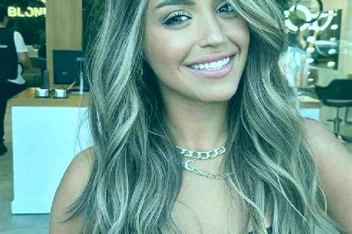 Ella, 36, a dark blonde grey-eyed middle eastern companion based in Colina. Offering CIM, Striptease, OWO, Duos. Available for incall and outcall, overnight ...