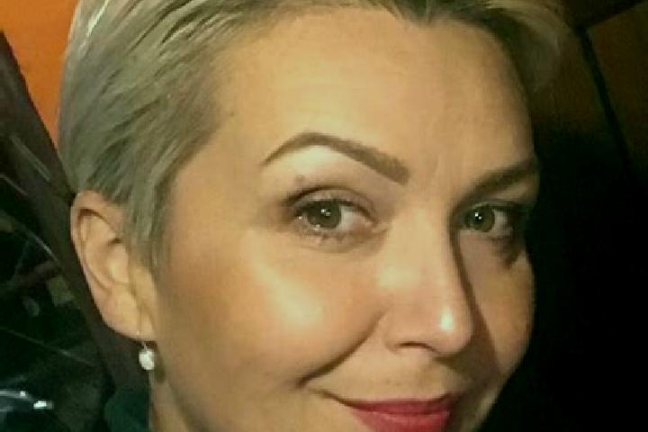 Ella, 36 — Escort in Modlany, Czech Republic