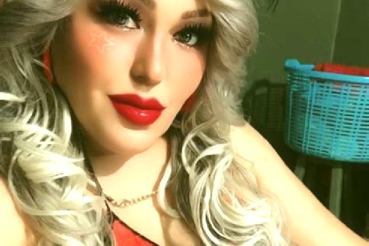 Ella, 36 — Escort in Niguella, Spain