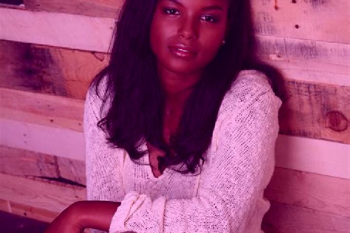 Ella, 37, a chestnut dark-eyed ebony companion based in Hickory. Offering BDSM, Girlfriend Experience, Duos, Prostate Massage, Party Girl. Available for inca...