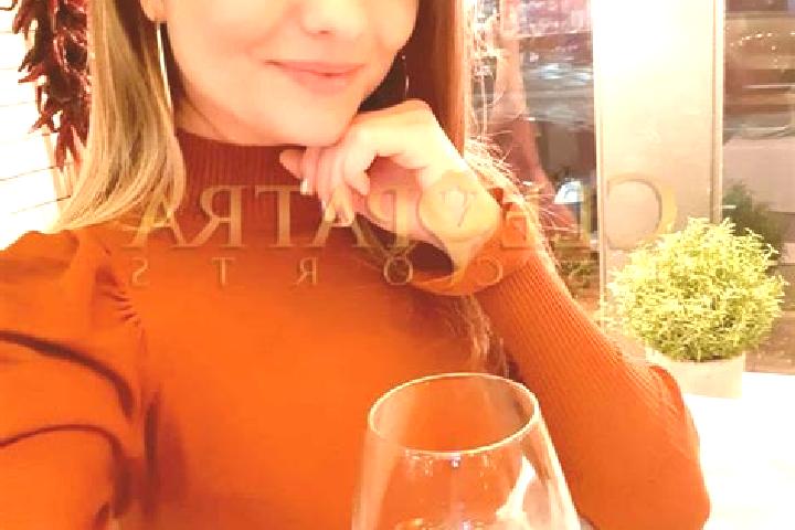 Ella, 37, a chestnut green-eyed european companion based in Dondukovskaya. Offering Travel Companion, Overnight, GFE, Dinner Date, OWO. Available for incall ...
