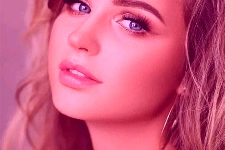 Ella, 37, a dark blonde blue-eyed asian companion based in Libouchec. Offering 69, Deep French Kissing, Roleplay, OWO, Girlfriend Experience. Available for i...