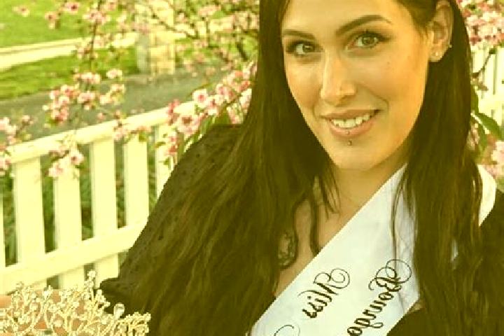 Ella, 37 — Escort in Desandans, France
