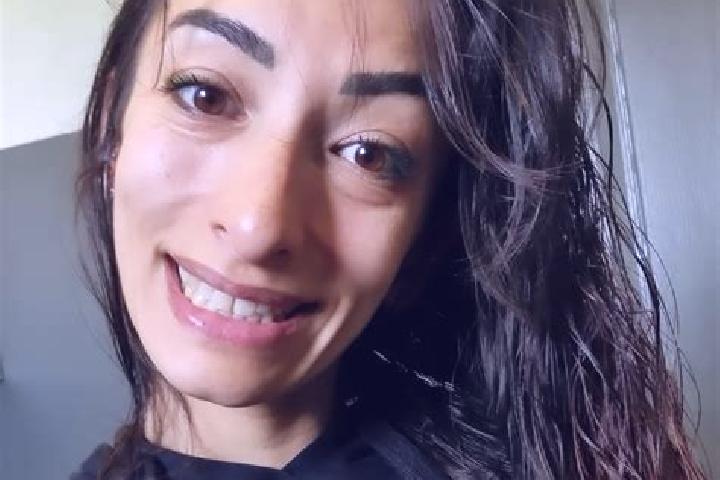 Ella, 37 — Escort in Sannerville, France