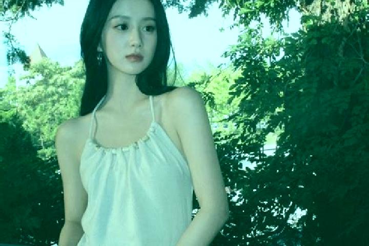Ella, 37 — Escort in Shangen, China