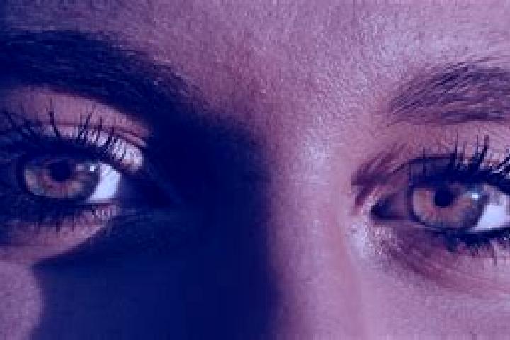 Ella, 38, a black hazel-eyed mediterranean companion based in Hetschburg. Offering Tantra, Fetish, Girlfriend Experience. Available for incall and outcall, d...