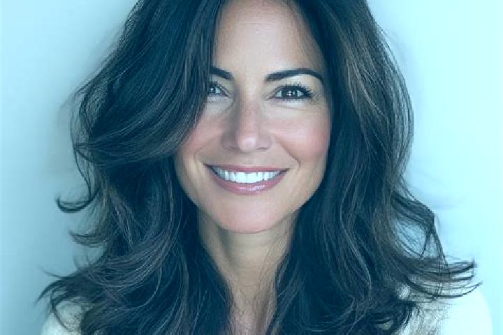 Ella, 38, a brunette brown-eyed middle eastern companion based in Appingedam. Offering Striptease, Duos. Available for incall and outcall, overnight bookings...