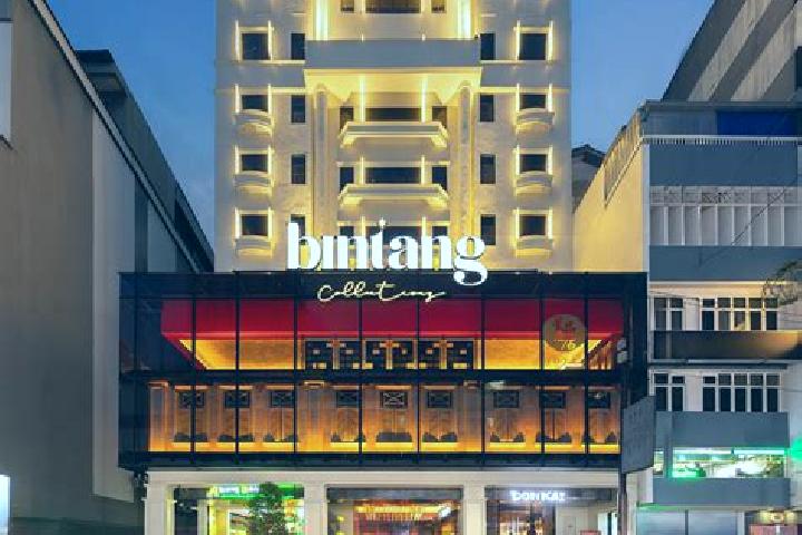 Ella, 38 — Escort in Bukit Bintang, Malaysia