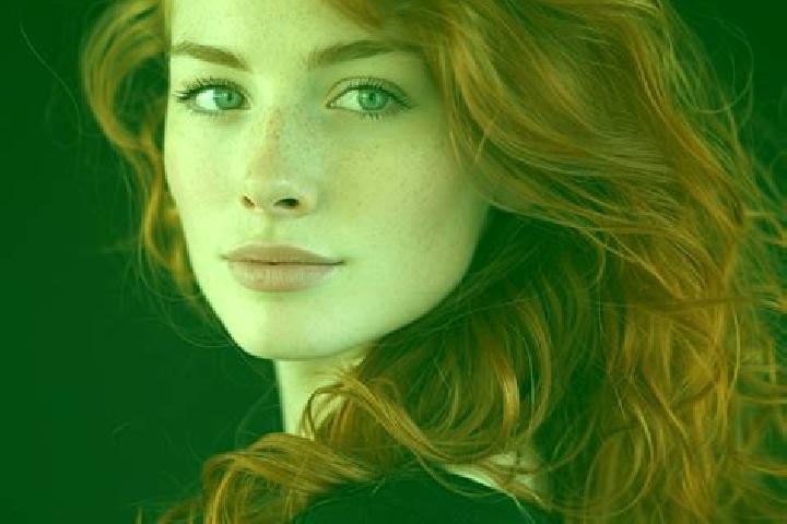 Ella, 39, a auburn green-eyed caucasian companion based in Sobue. Offering Deep French Kissing, A-Level, Couples, Girlfriend Experience. Available for incall...