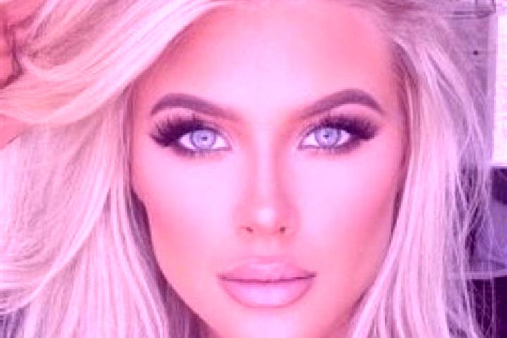 Ella, 39, a platinum blonde brown-eyed indian companion based in Khallat al Mayyah. Offering A-Level, Tantra, 69, Duos, Roleplay. Available for incall and ou...