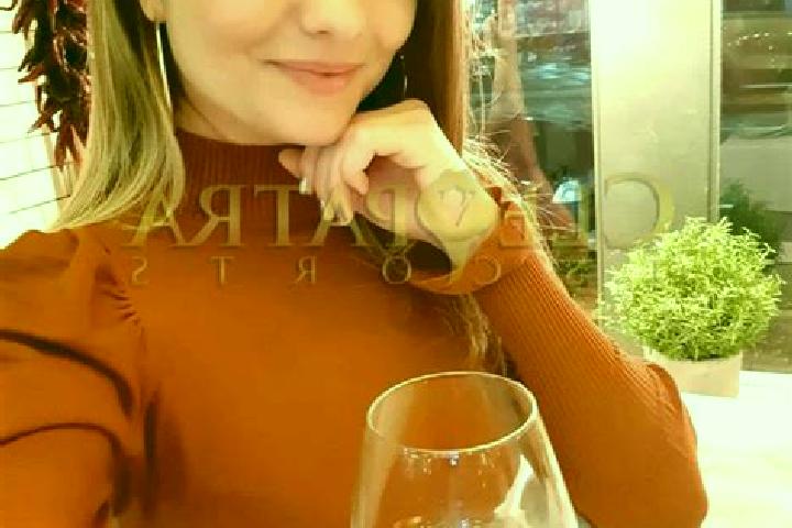 Ella, 39, a red hazel-eyed caribbean companion based in Guarrato. Offering Dinner Date, Striptease, Couples, OWO. Available for incall and outcall, day and e...