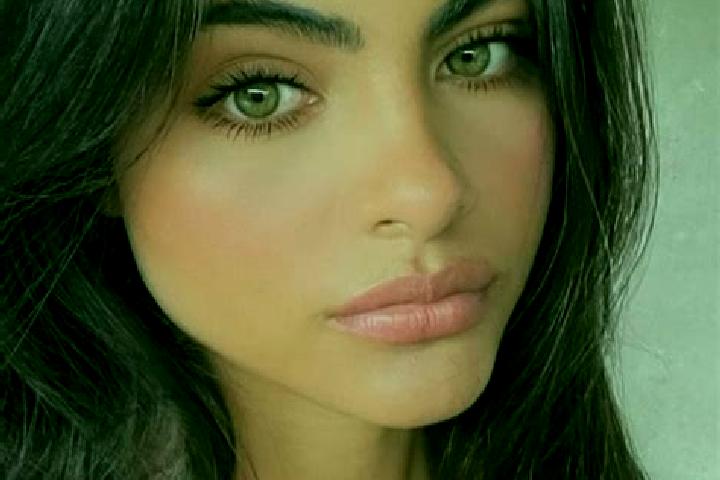 Ellie, 20, a black hazel-eyed mediterranean companion based in Alcantara. Offering Overnight, Fetish, Couples, BDSM, 69. Available for incall and outcall, ov...