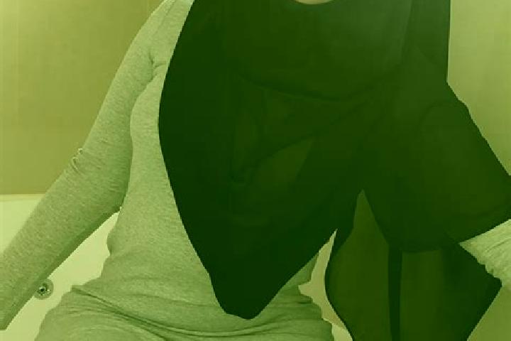 Ellie, 20 — Escort in Dastak, Iran