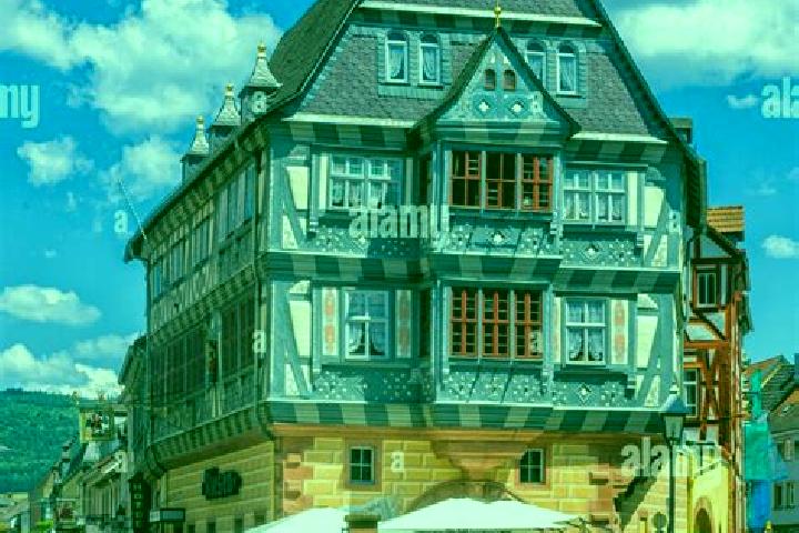 Ellie, 20 — Escort in Miltenberg, Germany
