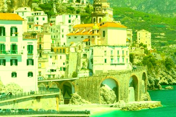 Ellie, 20 — Escort in Pornassio, Italy