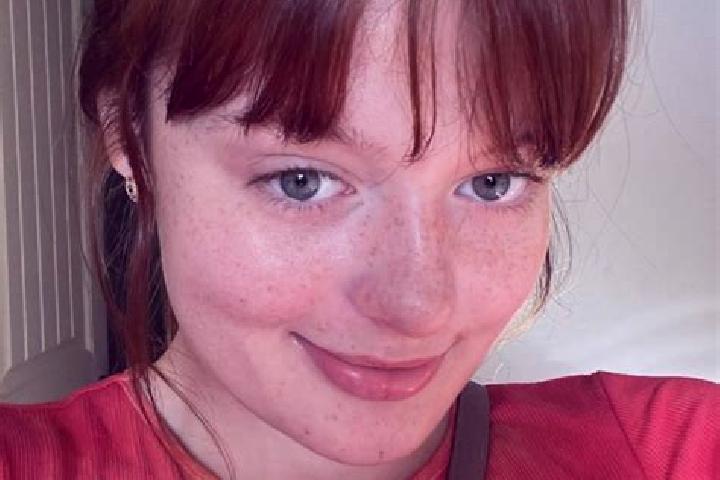 Ellie, 21, a red grey-eyed asian companion based in Milda. Offering Party Girl, Dinner Date, Fetish, Roleplay. Available for incall and outcall, day and even...