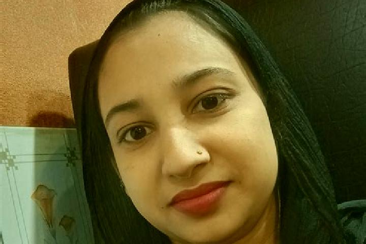 Ellie, 21 — Escort in Sarna, India