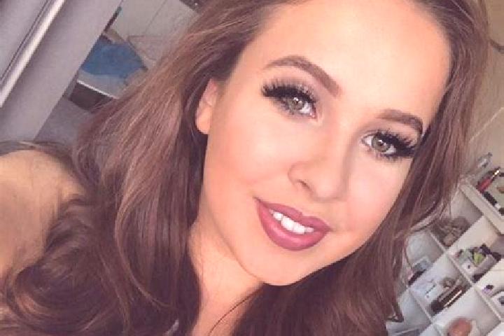 Ellie, 22, a black brown-eyed slavic companion based in Naz-Sciaves - Natz-Schabs. Offering Massage, A-Level, 69, CIM. Available for incall and outcall, over...
